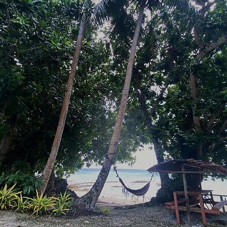 Vatupau Beachfront Bungalows Port Vila Eksteriør bilde