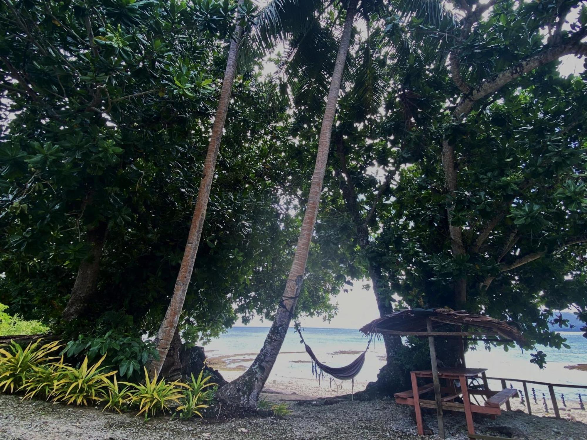 Vatupau Beachfront Bungalows Port Vila Eksteriør bilde
